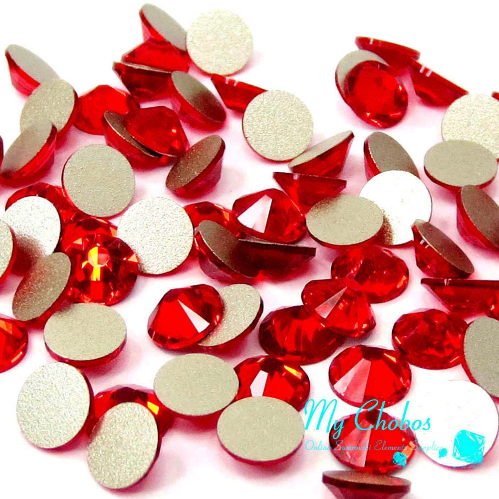 Swarovski Heart Flatback Rhinestone / Light Siam Red – Daily Charme