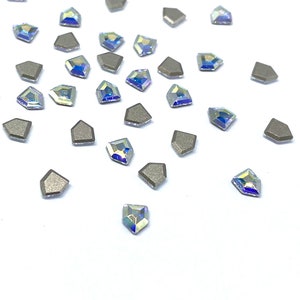 8 pcs - Swarovski 2775 Concise Pentagon Flatbacks Rhinestones No-Hotfix 5mm x 4.2mm nail art Crystal AB (001 AB) * No Tariffs to US