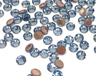 Light Sapphire (211) Swarovski 2078 XIRIUS / 2038 XILION Light Sapphire (211) Swarovski 2078 XIRIUS / 2038 XILION