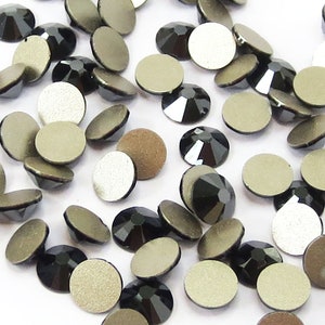 Jet Hematite (280 HEM) Swarovski 2058 Crystal Flatback No-Hotfix Rhinestones ( ss5 , ss7 , ss9 ) Nail Art metallic black No Tariffs to US