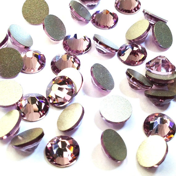 Light Amethyst 212 Swarovski 2088 XIRIUS 16ss Crystal Light Amethyst 212 Swarovski 2088 XIRIUS 16ss Crystal