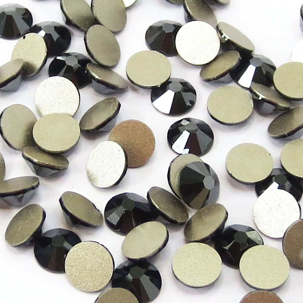Jet Hematite 280 HEM Swarovski 2088 XIRIUS 12ss Crystal