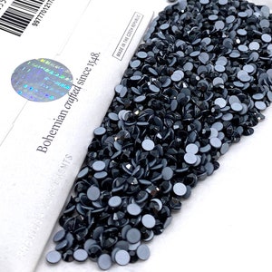 144 pieces - Jet Hematite (23980 HEM) Preciosa MC Chaton Rose MAXIMA Crystal Flatback No-Hotfix Rhinestone black Nail Art Size No Tariffs