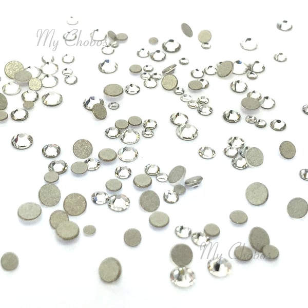 144 szt. - CRYSTAL (001) przezroczysty Małe rozmiary mieszane ss3, ss5, ss6, ss7, ss9, ss10 Swarovski 2058 flatbacks Nail Art No-Hotfix * Brak taryf dla USA