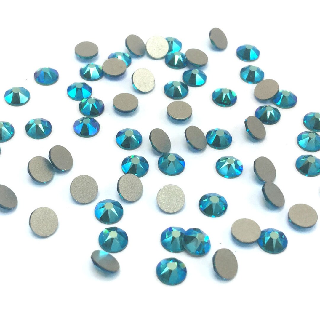 Blue Zircon Shimmer (229 SHIM) Swarovski 2058 Crystal Flatbacks No
