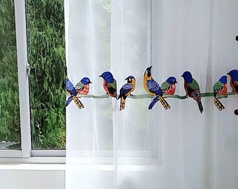 Ein Paar benutzerdefinierte schiere Vorhänge bis zu 104 "L, Vögel Stickerei auf weichem weißen schiere bestellen.