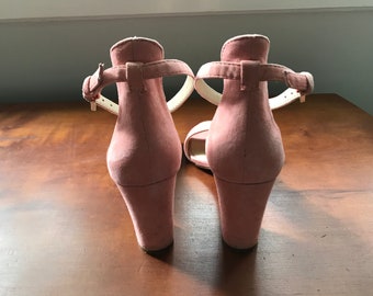 Vince Camuto Women's Mairana Dress Sandal, Dusty Rose Suede, US