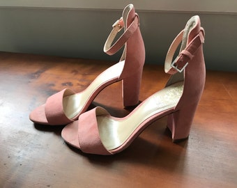 Vince Camuto Women's Mairana Dress Sandal, Dusty Rose Suede