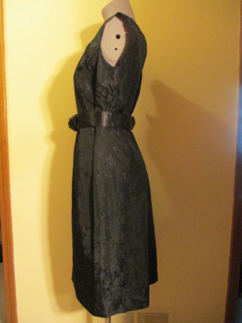 1960s Sleeveless Black Brocade Dress Black Cocktail Dress ...