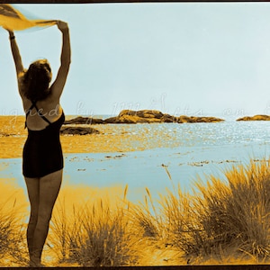 Verano de 1960 / Vintage traje de baño playa verano fotografía / cartel de los años 60, ephemera, decoración de la pared / impresión de arte de verano / imprimible foto Descargar