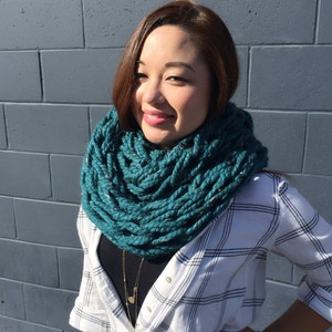 Handmade Super Bulky Arm Knitted Infinity Scarf Black - Etsy