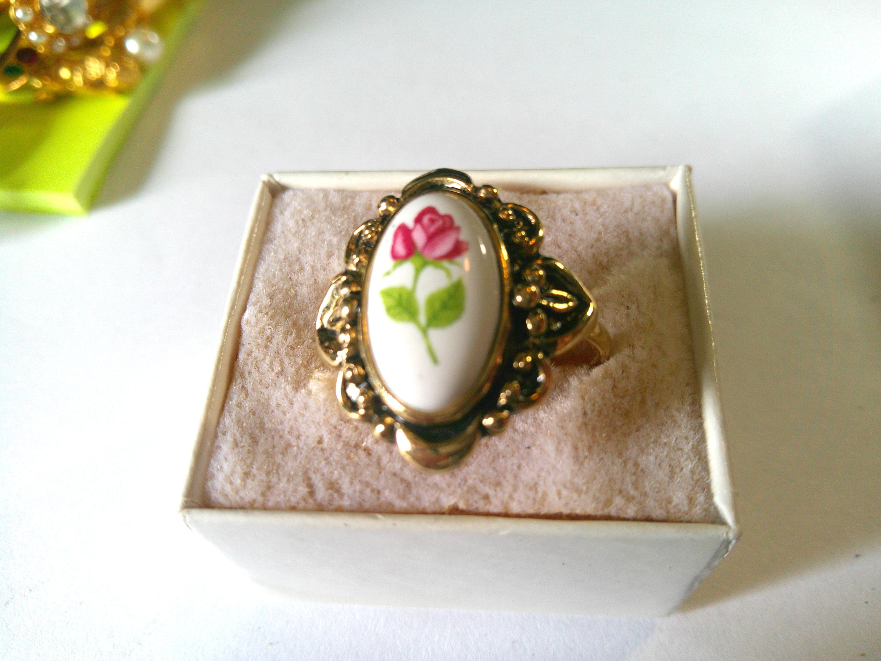Avon Vintage Initial Ring - Etsy