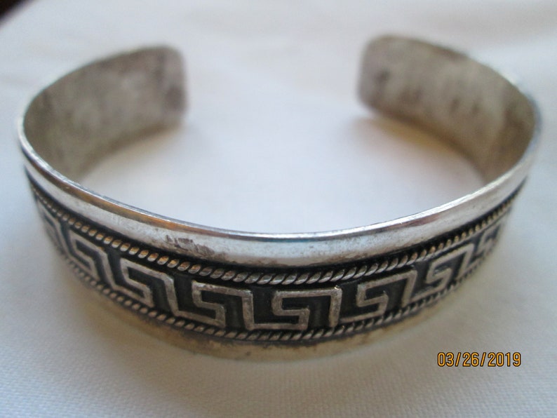 Vintage wide Cuff Bracelet