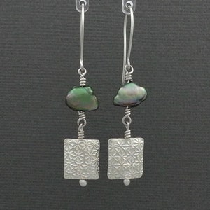 Green Pearl & Daisy Patterned Sterling Silver Earrings/present/gift