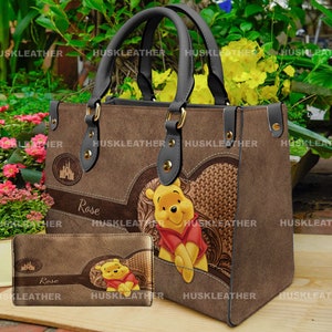 Bolso de mano de cuero con dibujos animados de Winnie The Pooh y nombre personalizado, bolso de mujer de Pooh, bolso de mano para amantes de Pooh, bolso de cuero personalizado, bolso cruzado