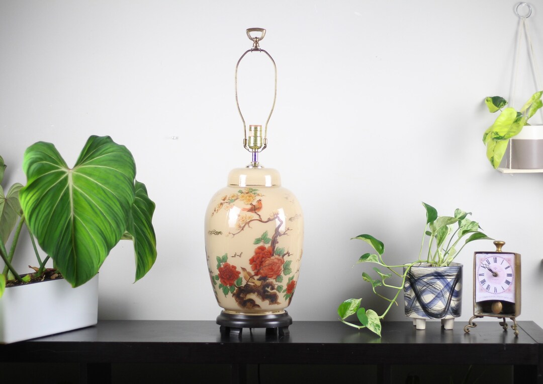 Vintage Lamp Hand Painted Chinoiserie Table Lamp / Lighting / Vintage ...