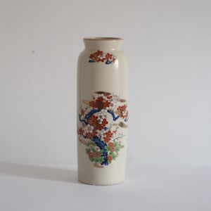 Japanese Floral Vase / Ivory Chinese Porcelain / Hand Painted Flowers Vas / Vintage Home Decoration