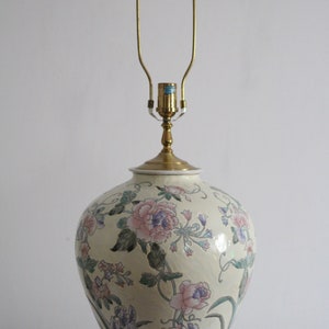 Vintage Large Floral Ginger Jar Table Lamp / Asian Porcelain Flower Table Lamp / Lighting / Vintage Home Decoration image 4