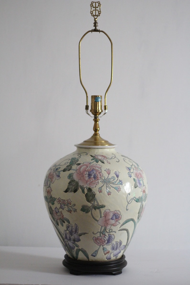 Vintage Large Floral Ginger Jar Table Lamp / Asian Porcelain Flower Table Lamp / Lighting / Vintage Home Decoration image 4
