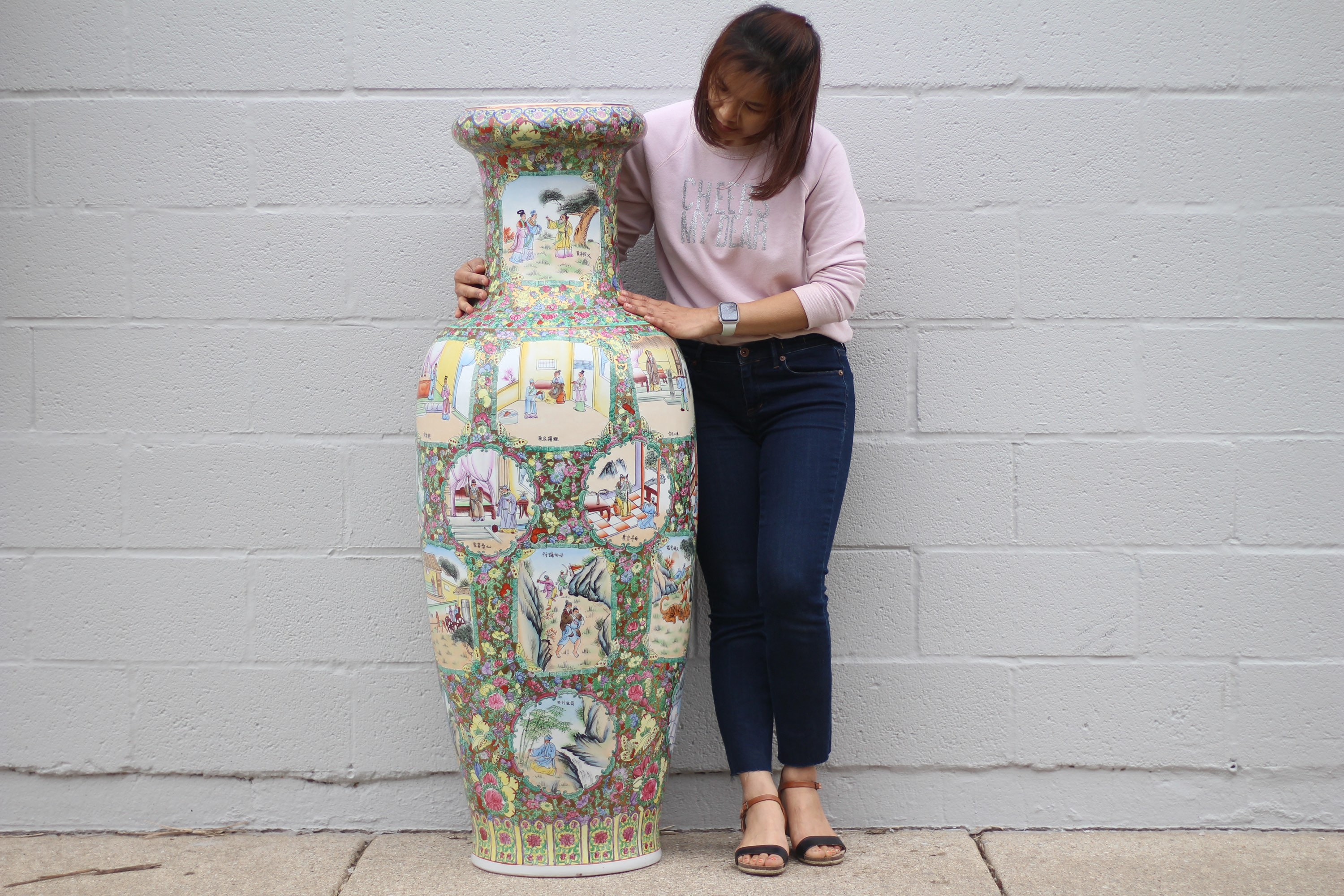 Huge Vintage Chinese Famille Rose Medallion Vase / Hand Painted Chinese Porcelain Motif Floor Vase / Vintage Home Decoration