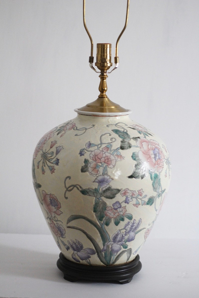 Vintage Large Floral Ginger Jar Table Lamp / Asian Porcelain Flower Table Lamp / Lighting / Vintage Home Decoration image 3