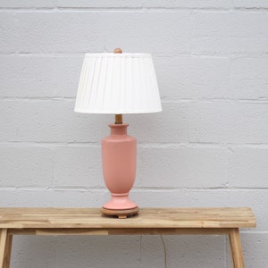 Vintage Mid Century Modern Pink Table Lamp / Lighting / Vintage Home Decoration