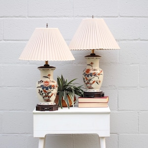 A Pair Of Vintage Quoizel Floral Ginger Jar Lamps / Lighting / Vintage Home Decoration