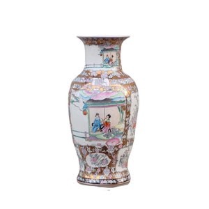Vintage Large Chinese Famille Rose Vase / Chinoiserie Porcelain Rose Medallion Vase / Vintage Home Decoration