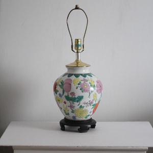 Vintage Asian Hand Painted Ginger Jar Table Lamp / Chinese Porcelain Lamps / Vintage Lighting / Vintage Home Decoration