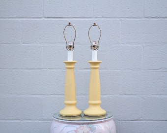 Vintage Mid Century Modern Table Lamp / Yellow Ceramic Lamp / Vintage Home Decoration