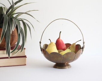 Cesta de latón vintage con asa / Decoración vintage para el hogar
