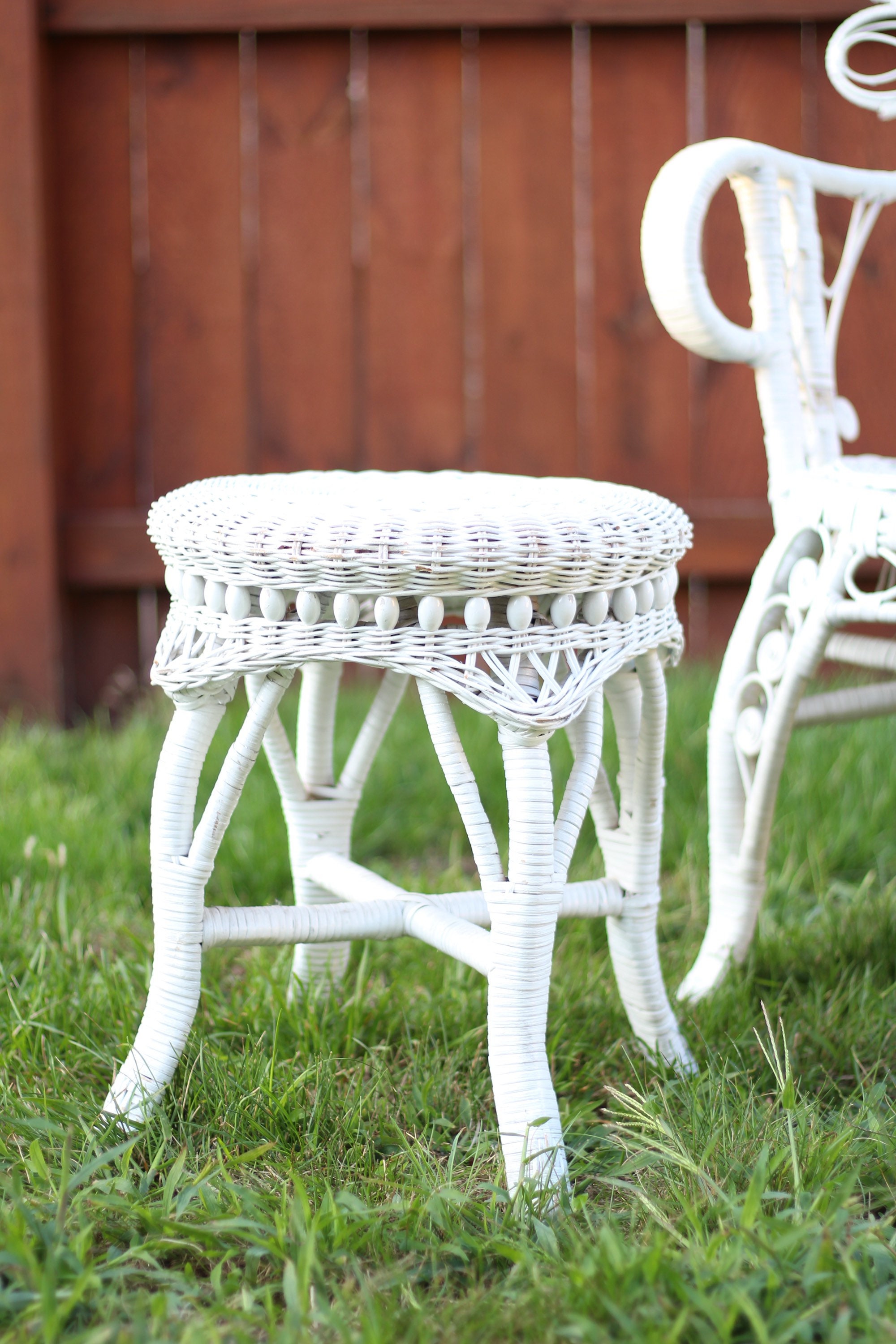 Small white wicker side cheap table