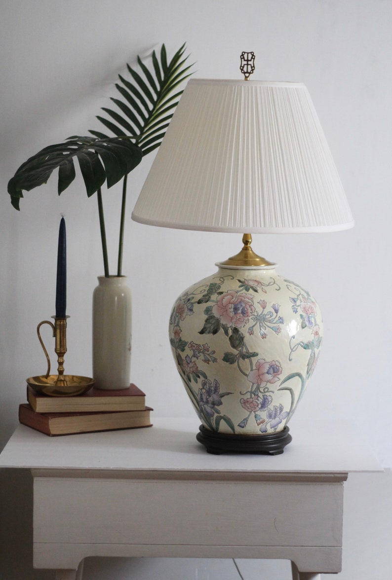 Vintage Large Floral Ginger Jar Table Lamp / Asian Porcelain Flower Table Lamp / Lighting / Vintage Home Decoration image 1