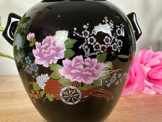 Japanese Flowers Vase / Ceramic Floral Vase / Vintage Home