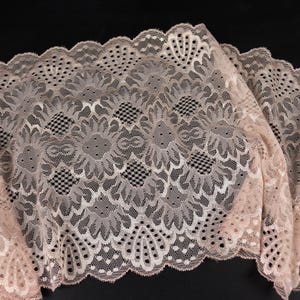 Wide elastic lace, peach lace, lace trim, lingerie, bralette, DIY, sewing, sewing lingerie, materials 7097