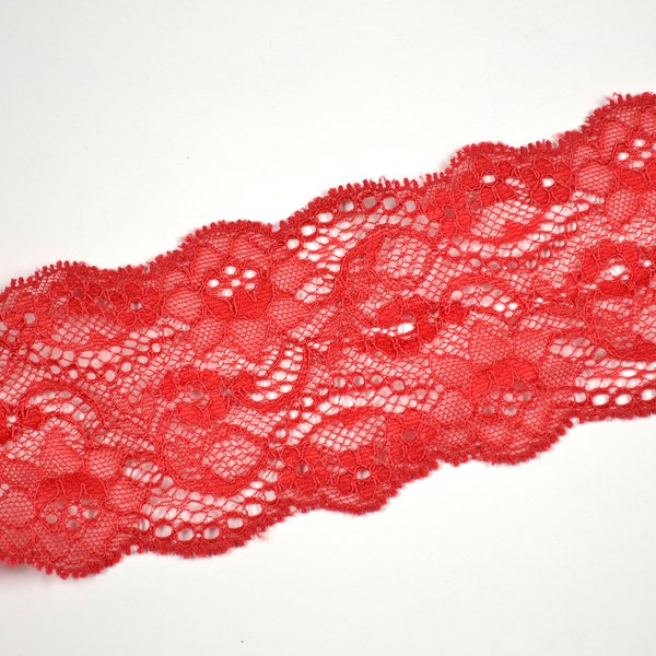 Narrow red lace 4050