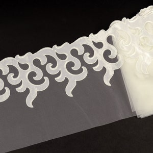 Stabile bestickte Spitze, Hochzeit, Taufe, Satin 2501