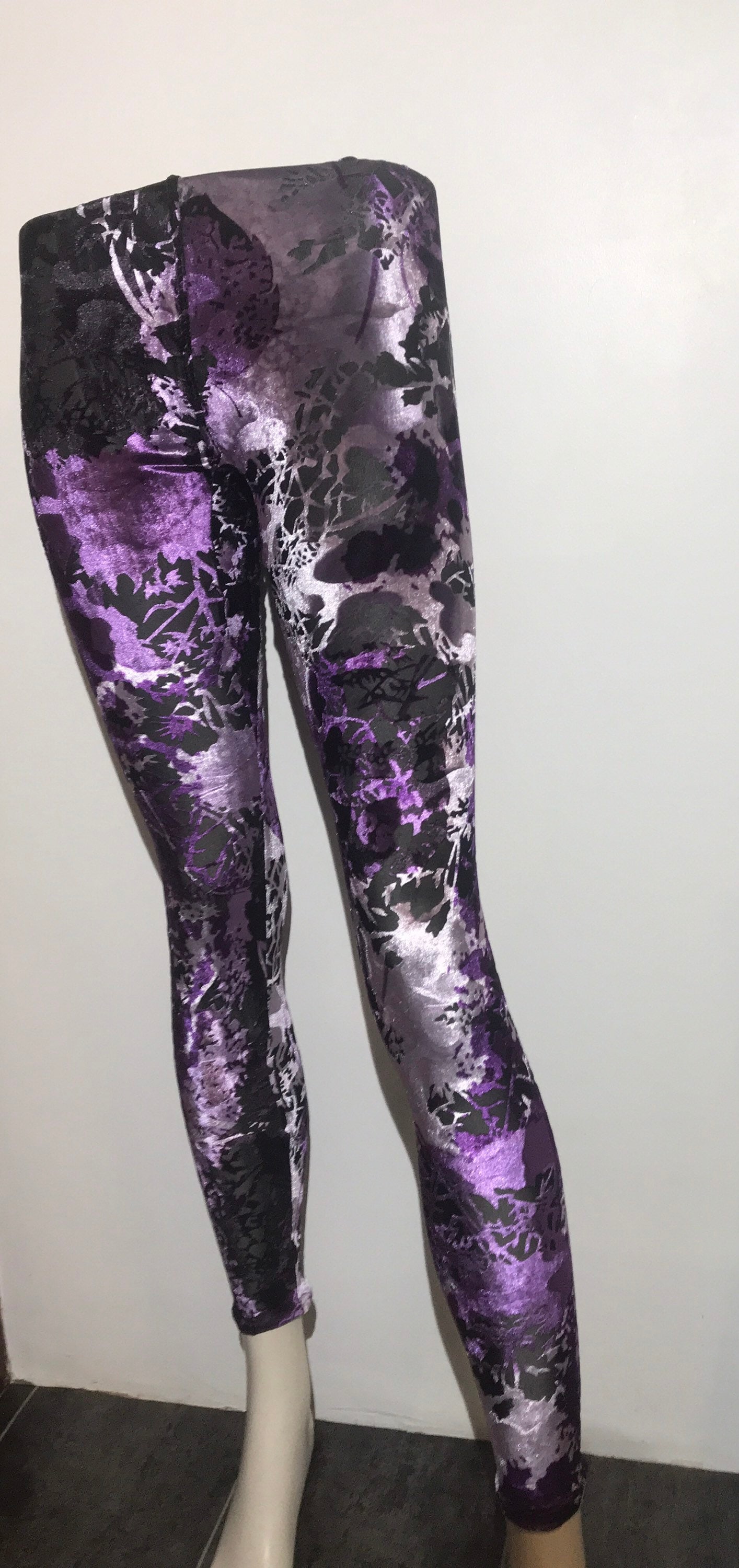 Shiny Metallic Leggings Leopard Tracking  International Society of  Precision Agriculture