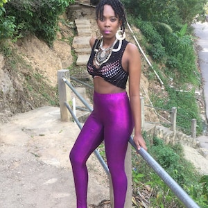 Leggings olografici viola e rosa ciliegia