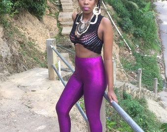 Hellrosa Leggings mit Hologrammmuster