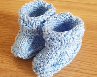 Blue Baby Booties, knitted baby booties, baby booties, knitted cot shoes, new baby gift, baby shower gift, white cot shoes, white booties