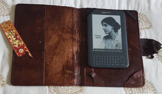 Handmade Tooled Leather Tablet Case - image 6