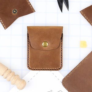 Kit de billetera de cuero con broche de tarjeta para hacer tú mismo: Danesh, El Greco Holiday