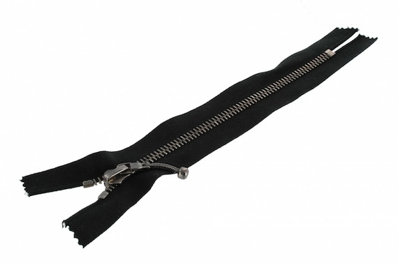 riri　7/24 Riri Zipper, Metal 4, 6, 8 & 10, Black Tape, Antique Brass