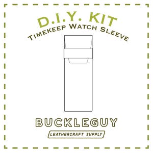 Puede incluir: Kit de bricolaje para una funda de reloj, con un dibujo de línea del producto terminado. El kit es de Buckleguy Leathercraft Supply.