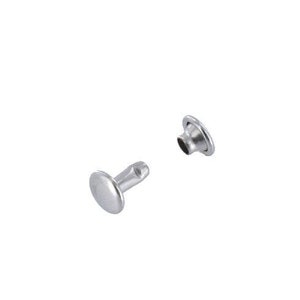 RV779 ダブル キャップ リベット、キャップ 7 mm、ポスト 7.9 mm、ニッケル マット、ソリッド真鍮-LL (1 袋あたり 100 セット)