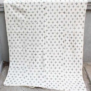 African Mud Cloth/Mali Mud Cloth/White Black Mud Cloth/Cross on Fabric/African Fabric