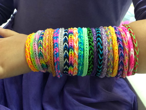 Rubber Band Bracelets Colorful and Customizable 