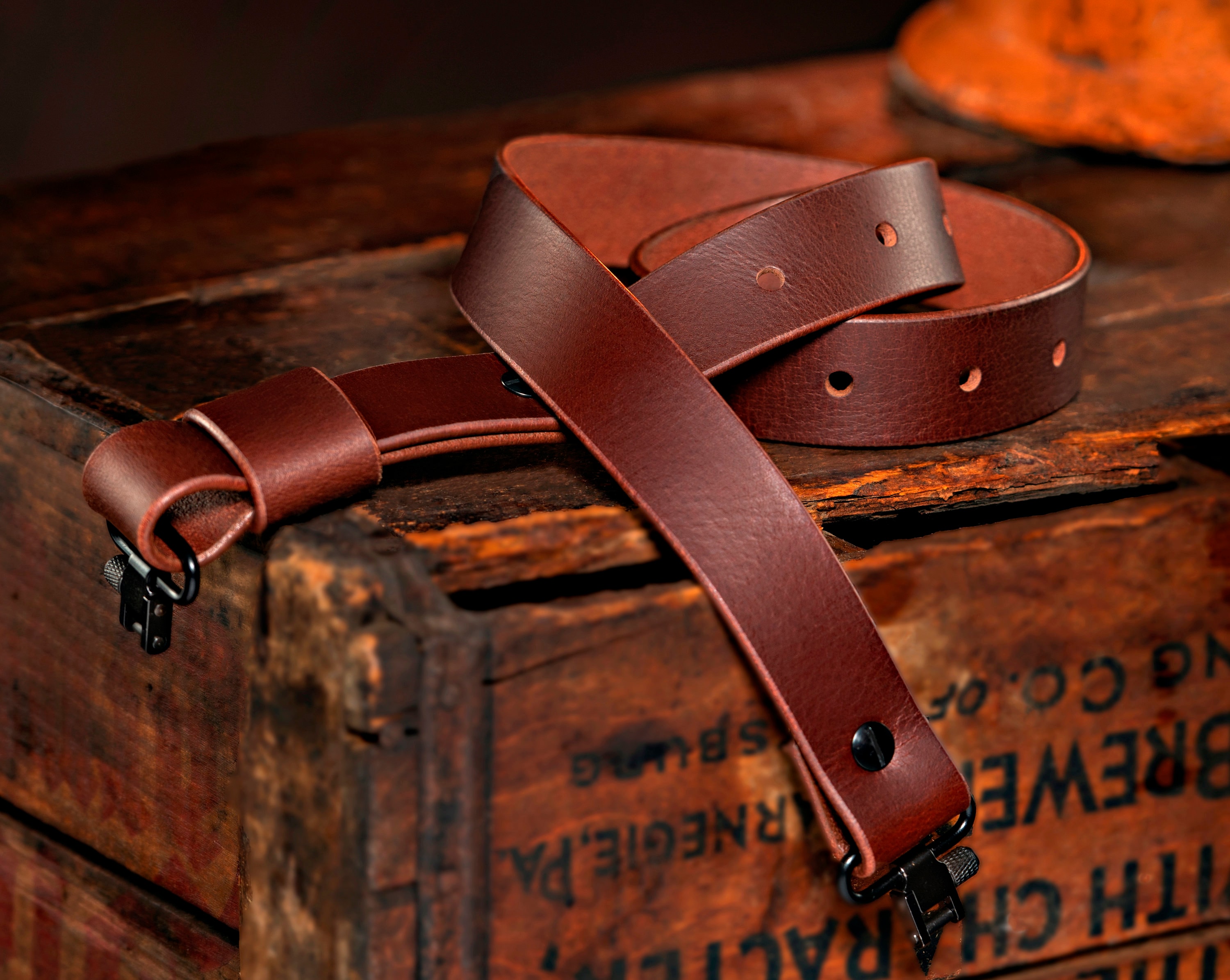 Adjustable Brown or Black Buffalo Leather Rifle Carry Strap Sling