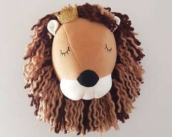 stuffed wall animals